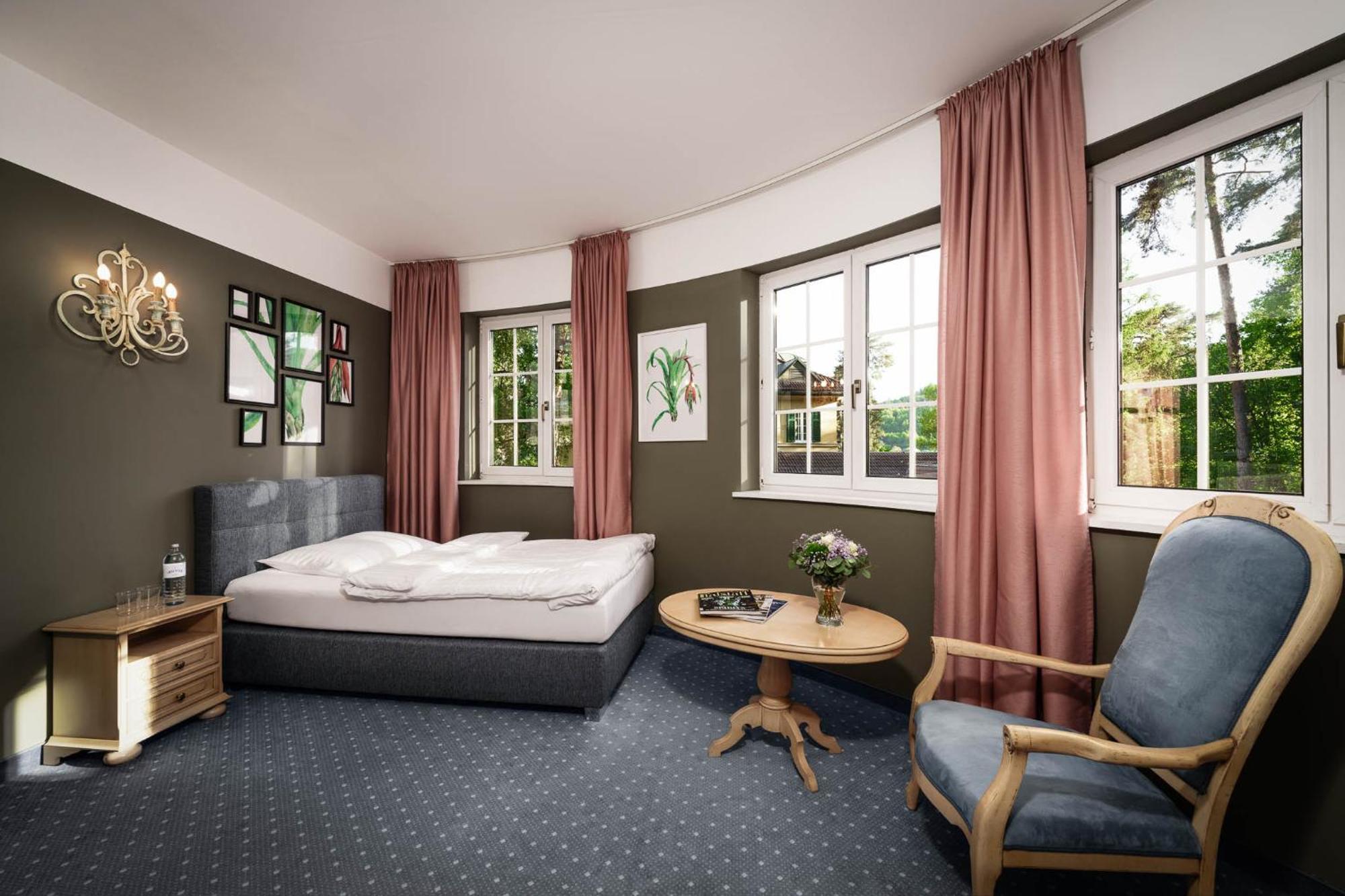 Hotel Villa Rainer Pörtschach am Wörthersee Extérieur photo